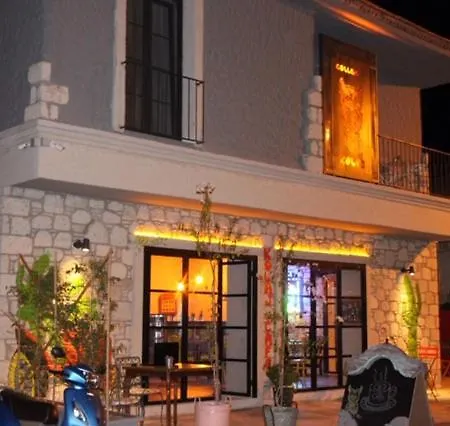 Kolaj Otel Hotel Çeşme