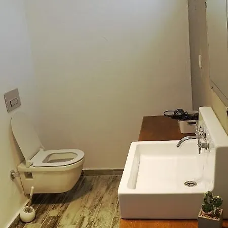 Kolaj Otel * Çeşme
